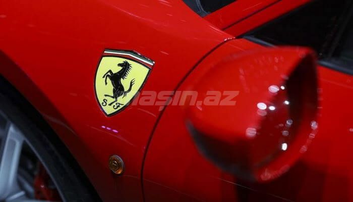 “Ferrari” Rusiya üçün avtomobil istehsalını dayandırır
